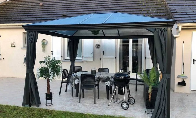 Meaux Maison | Homerez - Charming house with garden near Meaux