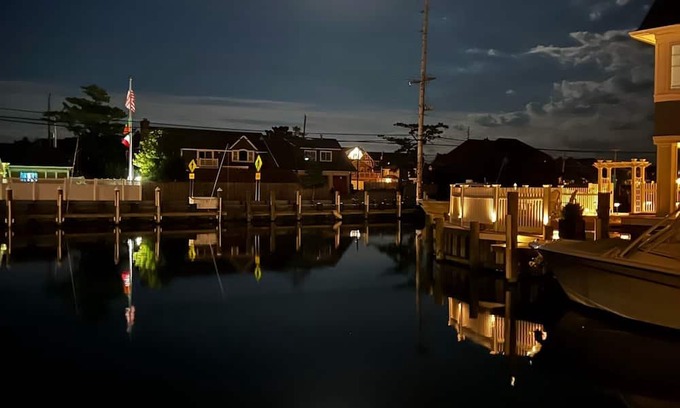 Mantoloking Maison | JUNE RENTAL - New Construction Home On Bay - Minutes From Beach!
