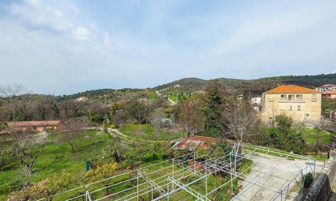 Ceraso Appartement | Flat In The Center Of Ceraso For Up To 8 People