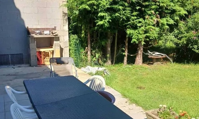 Prat-Bonrepaux Maison | Homerez - Spacious house for 8 ppl. with garden and terrace at Prat-Bonrepaux