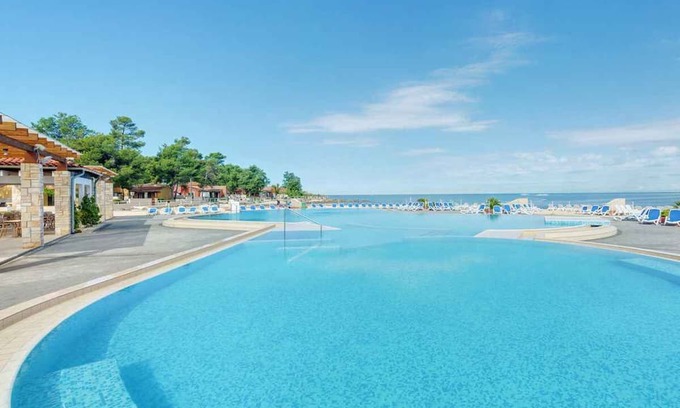 Monterol Appartement | Holiday apartment With air conditioning and WiFi