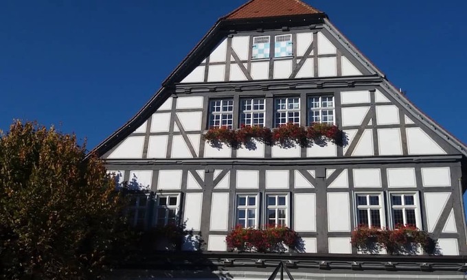 Grebenstein Appartement | Apartment 'Ferienwohnung Kutzner' with Wi-Fi
