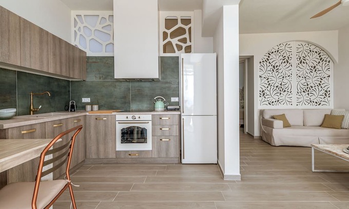 Kato Aprovatou Appartement | Apartment 'Captain's Pounda Suite' with Sea View, Wi-Fi and Air Conditioning