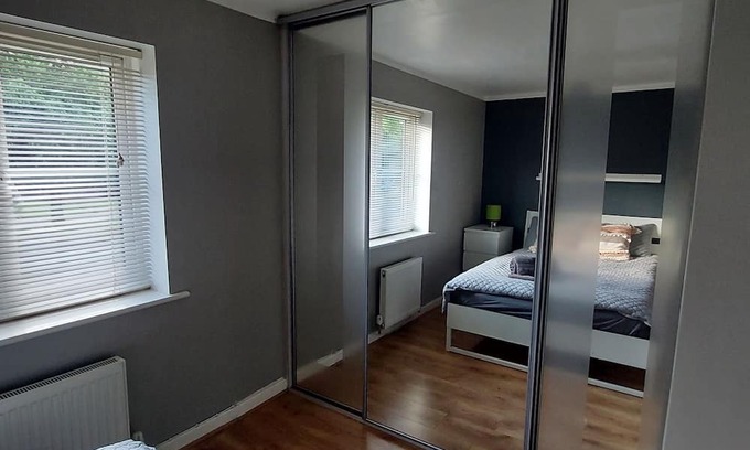 Acresford Maison | Beautiful 2-Bed House in Coventry
