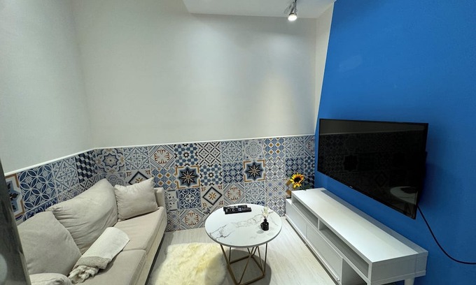 Zhongzheng Appartement | Right Above Metro CKS Memorial Hall, Centeral Getaway 2B