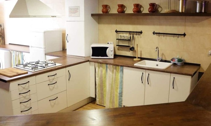 Castejon Maison | Holiday Home 'Casa Melchor' with Private Terrace, Wi-Fi and Air Conditioning
