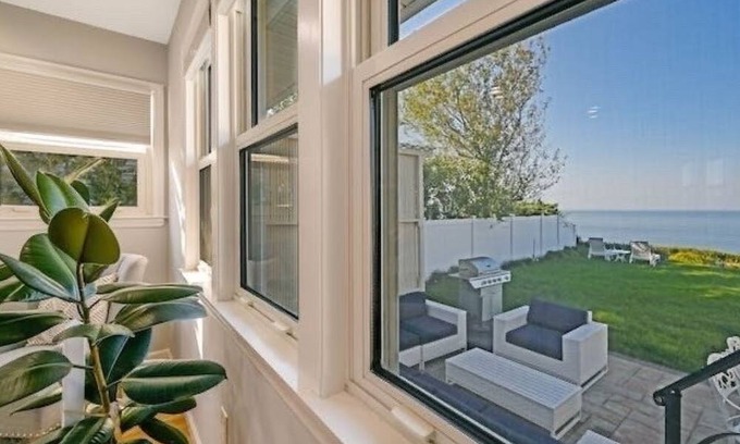 Miller Place Maison | Waterfront Escape with Private Beach