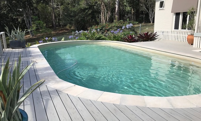 Smiths Creek Lit Et Petit-Déjeuner | A great getaway for two. Private and peaceful.