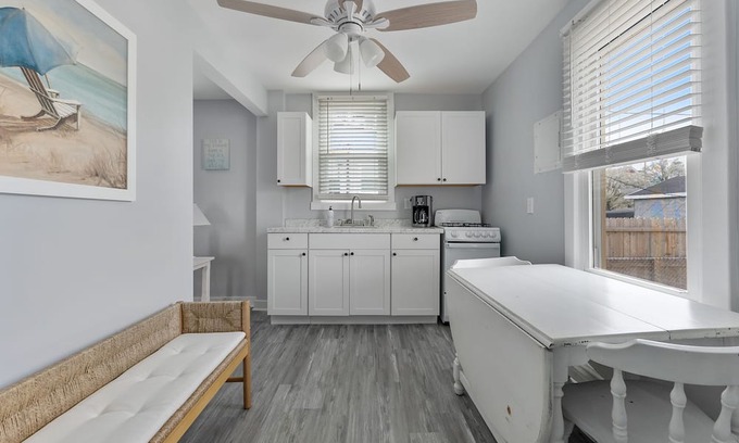 Cape May - Wildwood Appartement | Wild Seahorse- 102 W 24th Avenue - NWW 1BR Units / 2BR Units - Weekly & Seasonal