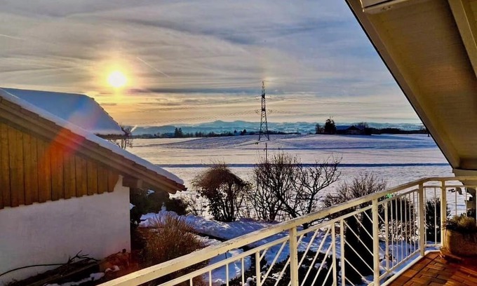 Haldenwang Appartement | Ferienwohnung Fernblick Börwang Allgäu