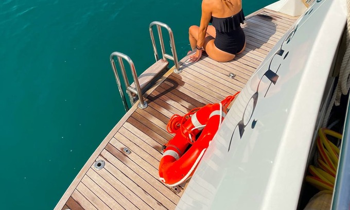 Portisco Location De Bateaux | Boat 'Felicita' with Sea View, Wi-Fi and Air Conditioning