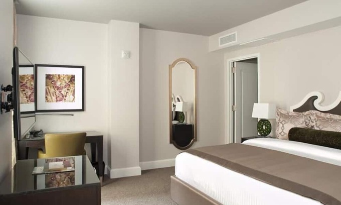 Mount Vernon Square Appartement | Deluxe Room Near 10th Street Community Park WDC