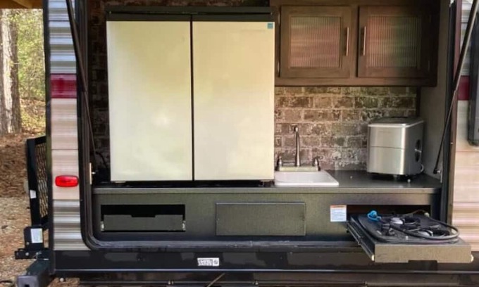 Goodsprings Maison | 2019 Forest River RV Cherokee Grey Wolf 29TE