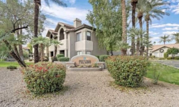 Central Scottsdale Copropriété | Beautiful 2/2 Scottsdale Condo