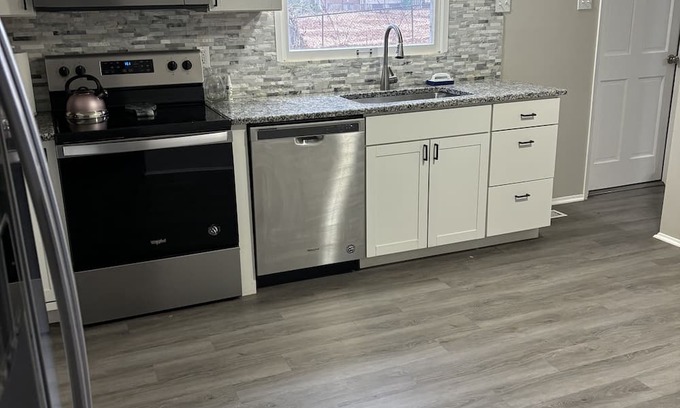 Florissant Maison | Cozy 3brm Ranch Sleeps 5