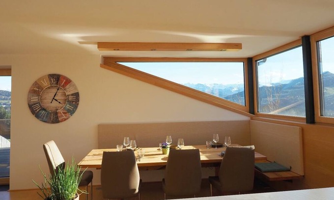 Doren Appartement | Apartment 'Böhler' with Mountain View, Wi-Fi and Air Conditioning