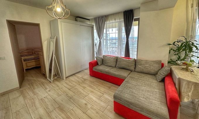 Craiova Appartement | Apartment with Panoramic Balcony - Promenada Mall