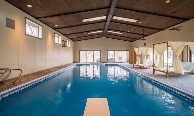 Rockford Maison | Cerro Vista Estate/Indoor Pool/Hot Tub/Game Room