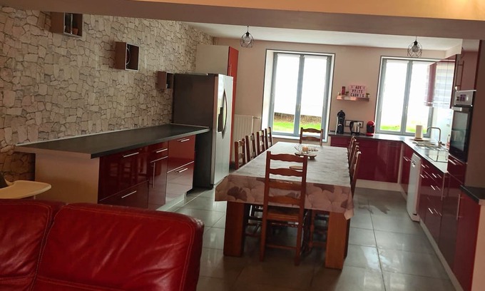 Lahayville Maison | Gîte à la Campagne "aux Ptits Cabris"