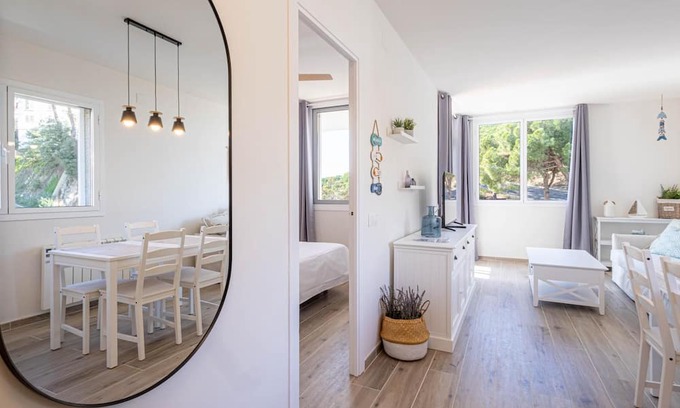 Sant Pol De Mar Appartement | Ideal apartment for couples 100m beach