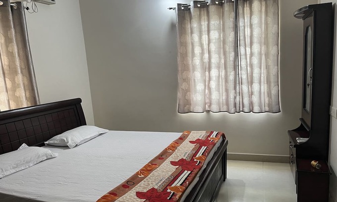 Gachibowli Maison | Centrally-located place , AIG Hospital, Restaurants , Shopping place, Cinemas