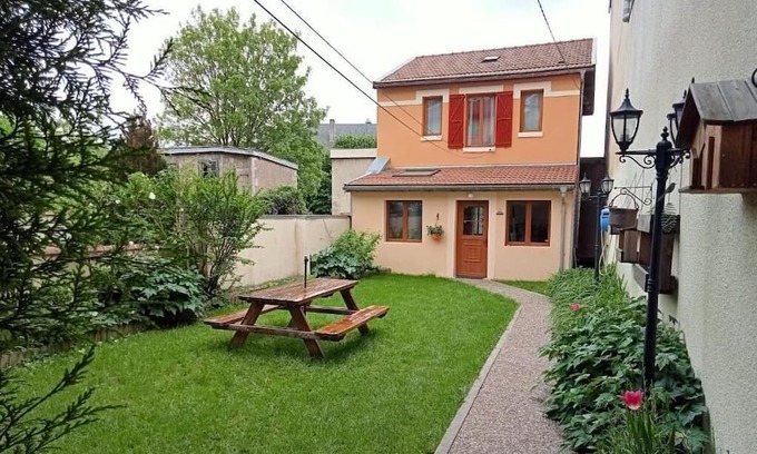 Verdun Maison | Maison Charmante Avec Option Barque -gite Embarqué