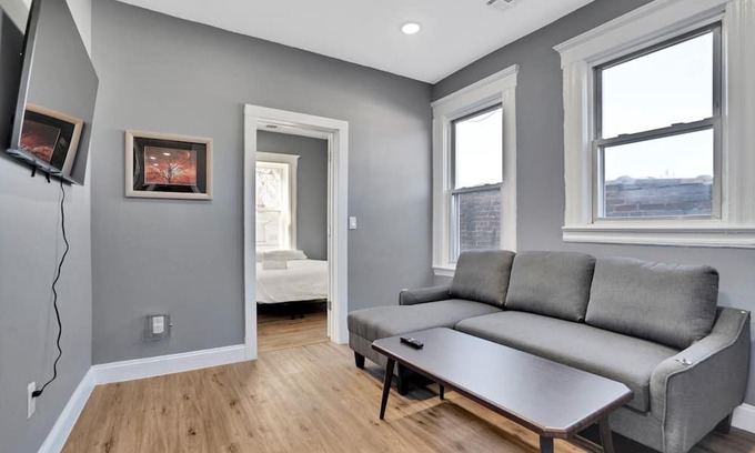 Roselle Park Appartement | Very Affordable & New!6 Beds Apt in Roselle Park,NJ! Near Schools. Pet Friendly!
