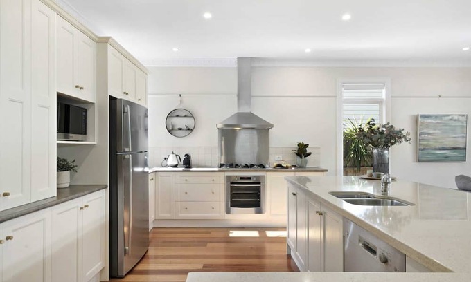 Essendon North Maison | Essendon Gem Bungalow 4BR