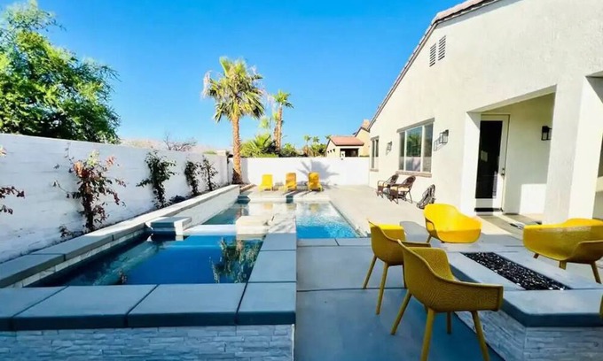 Terra Lago Maison | Coachella last minute! Brand new pool/ spa/ bbq!