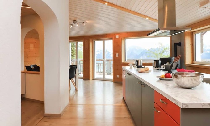 Vionnaz Appartement | Nice apartment for 6 people with WIFI, TV, terrace, pets allowed, panoramic view and parking