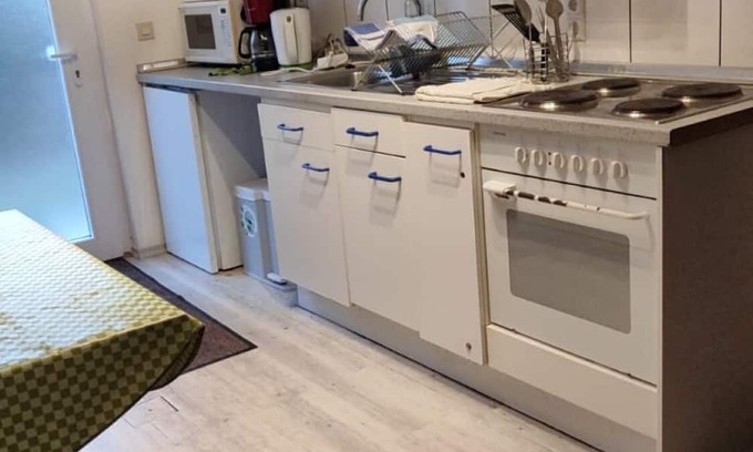 Rot am See Appartement | Apartment 'Einliegerwohnung Gretels Idyll' with Private Terrace and Wi-Fi