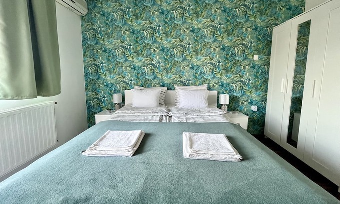 Miskolc Appartement | Modern and equipped downtown apartment with balcony for 1-3 people