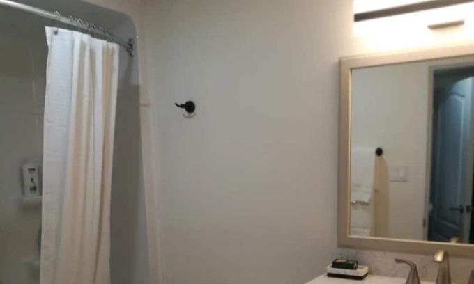 Guelph Maison | Beautifully 1 bedroom suite in Guelph