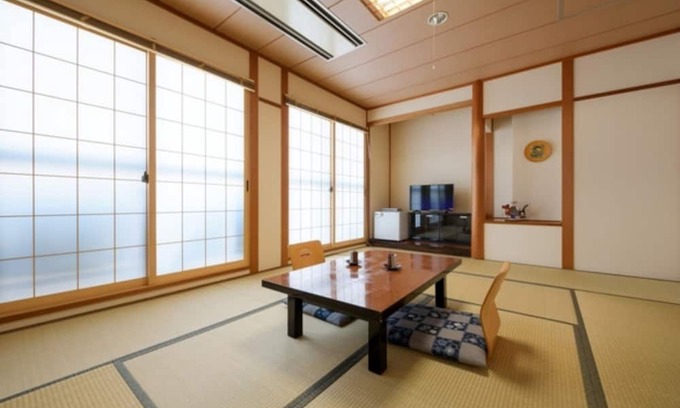 Towada Maison | SmokingJapanesestyle room 10 tatami no meals / Towada Aomori