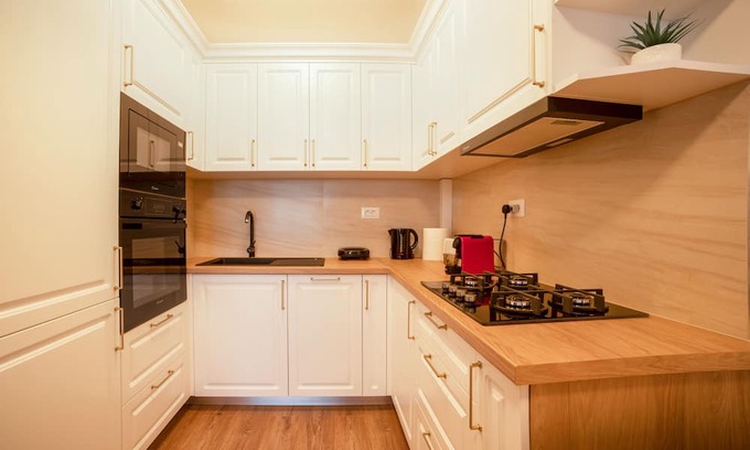Suceava Appartement | Modern and innovative , located in the administrative center of the city.