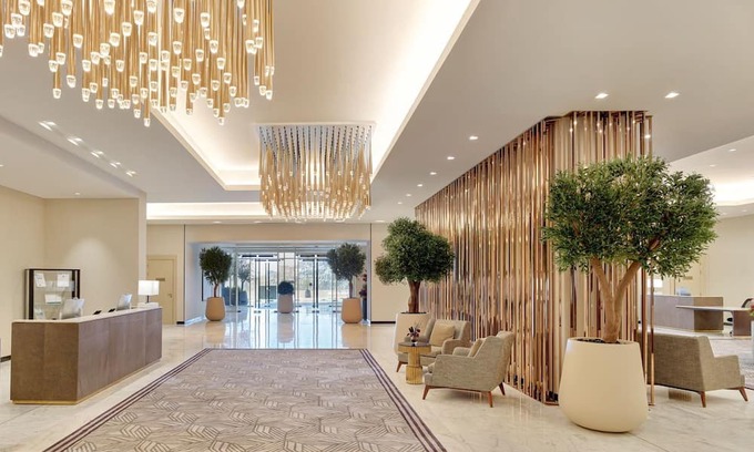 Mecca Maison | A journey of a lifetime! Experience luxury and comfort at Address Jabal Omar.
