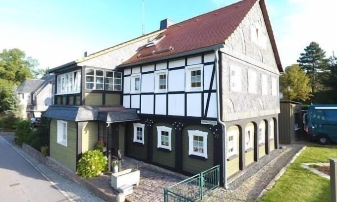 Weifa Appartement | Ferienwohnung/app. für 7 Gäste mit 56m² in Steinigtwolmsdorf