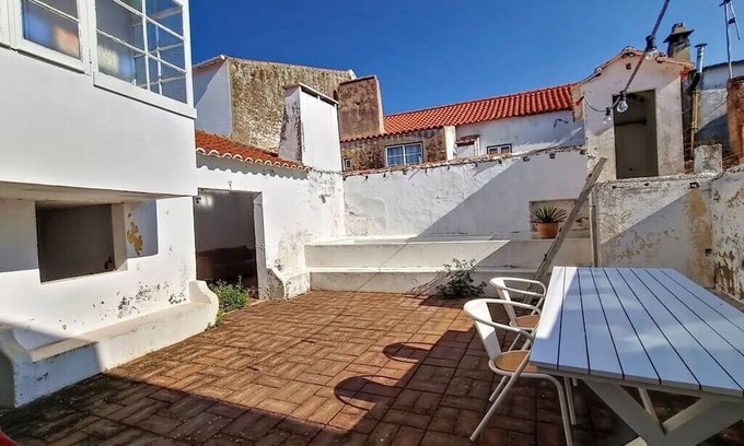 Santiago do Cacem Maison | Casa Santiago do Cacém · Casa com tanque no centro histórico