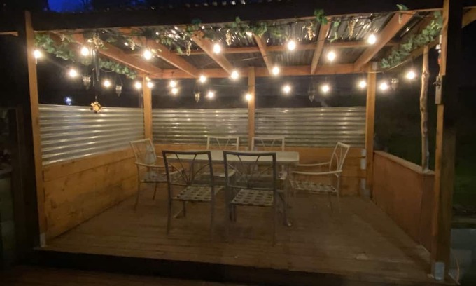 Lacey Maison | Cozy 3-bedroom house in enchanting Olympia with WiFi, fitness room