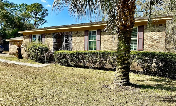 Mobile Maison | Cozy home on Iva Loy Drive