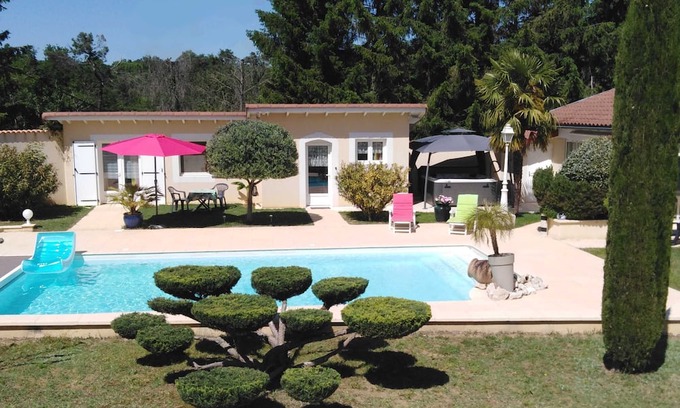 Saint-Bardoux Cabine | Gîte Naturiste Drôme Avec Séjours Bien-être : le Calme en Pleine Nature !