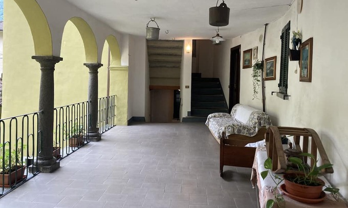 Taceno Maison | La Corte di Via Chiarello: Legnone
