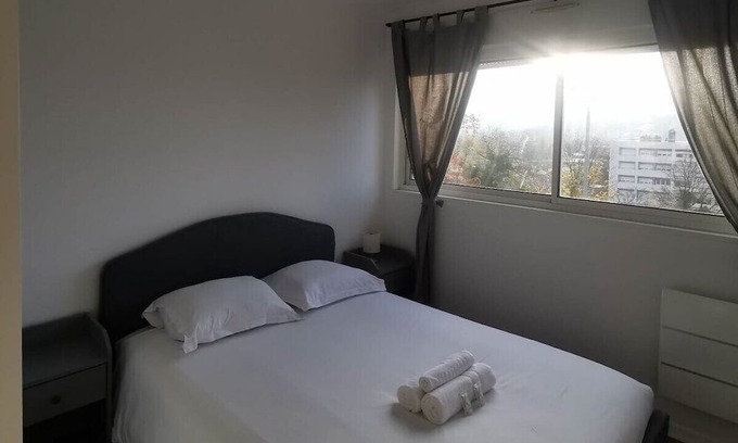 Grigny Appartement | T2 parking gratuit Grigny