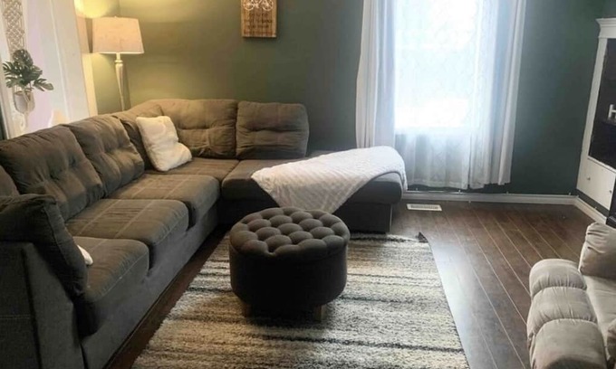 Owen Sound Maison | SecondAveOasis - With pool! : Also ask about our returning guest discount!