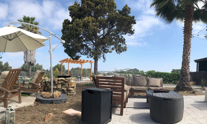 Lemon Grove Autre | 0.5 Acre Craftsman House with Private Pool- 15 minutes from Downtown San Diego