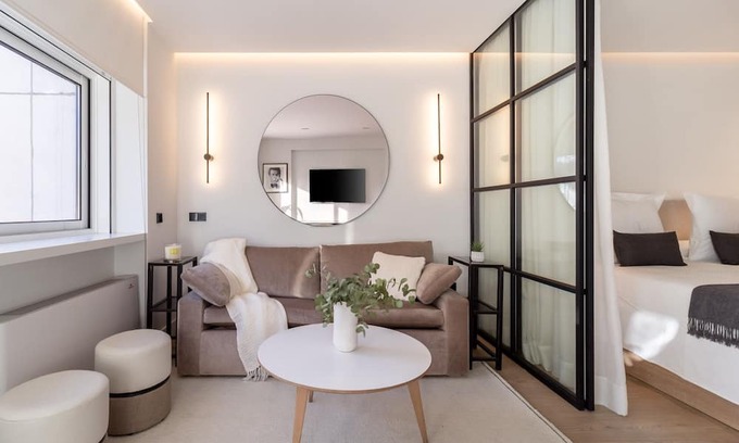 Hispanoamerica Appartement | Beautifull Loft for 2 Chamartin (Serrano Park I)