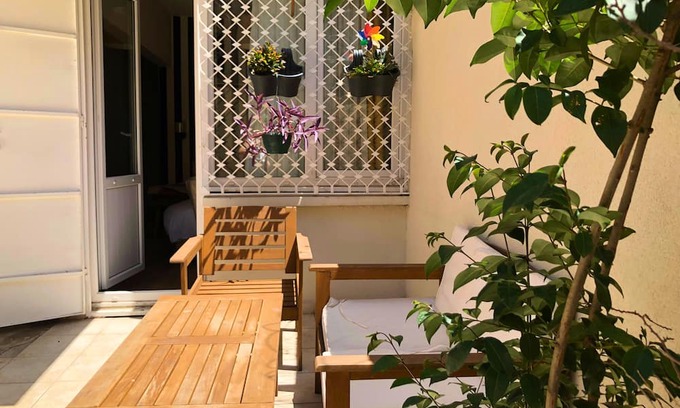 Talimhane Maison | Studio Apartment with Private Garden in Taksim area