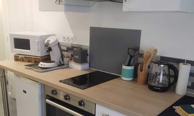 Vierzon Appartement | "Le Cocooning" - Parking Gratuit - Arrivée Autonome