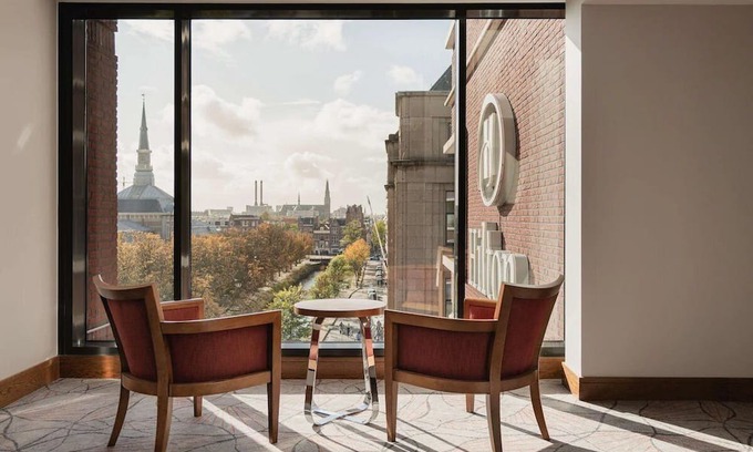 The Hague Center Maison | Convenience Meets Comfort - Enjoy Our Centrally Located Stay Near Alexanderplatz