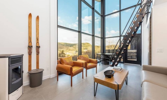 Waterford Cabine | STOKE Luxury Cabin 1 with epic views